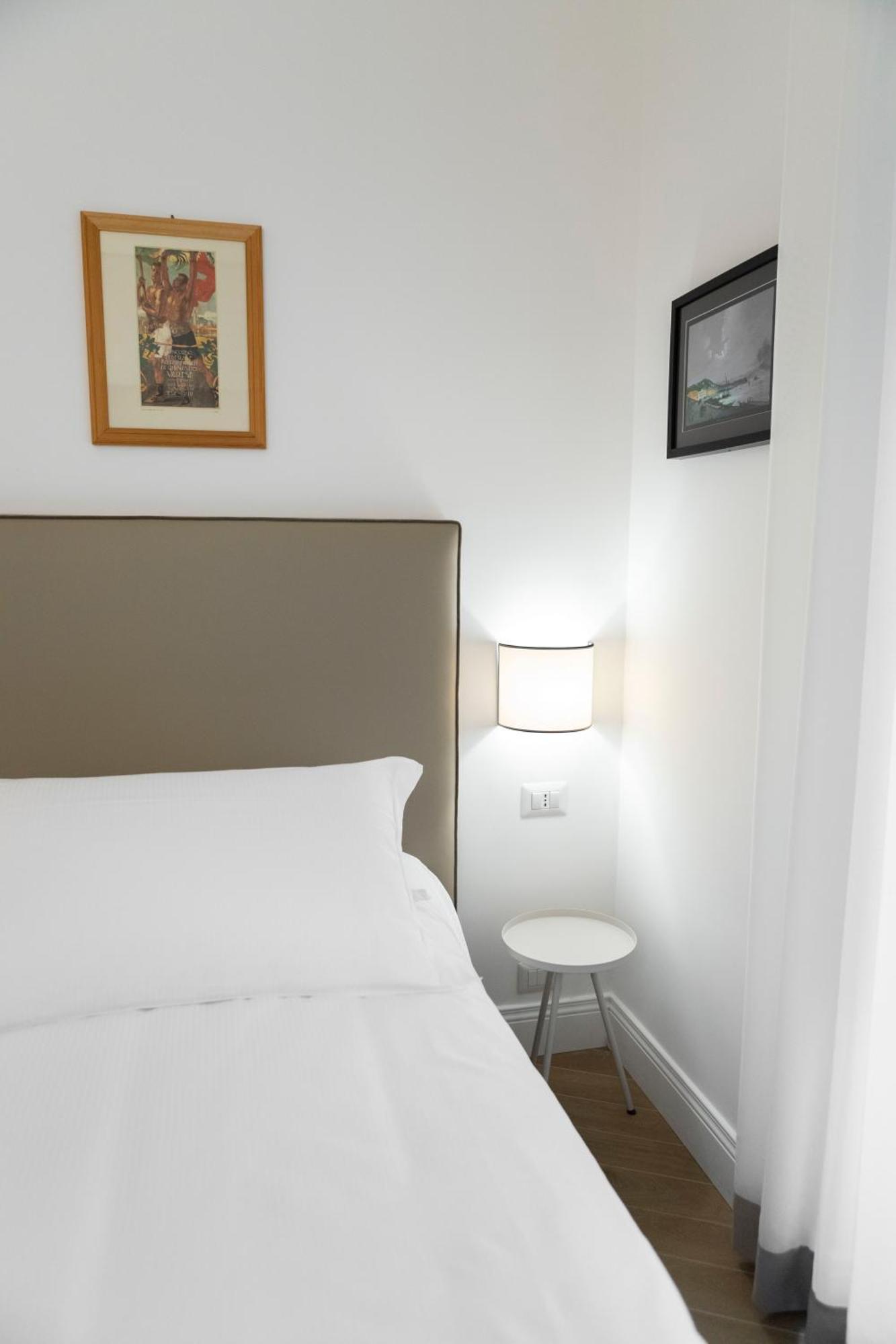 Hotel Domus Vitra Roma Esterno foto