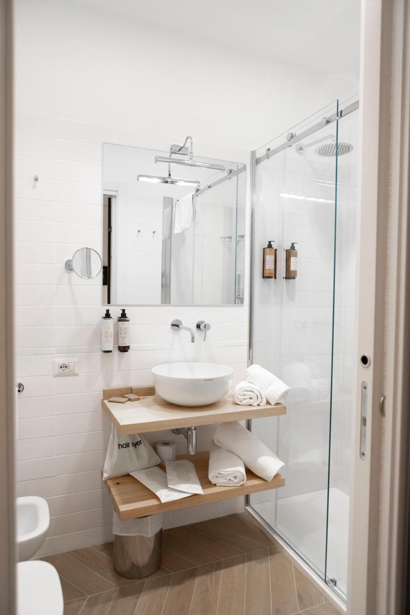 Hotel Domus Vitra Roma Esterno foto